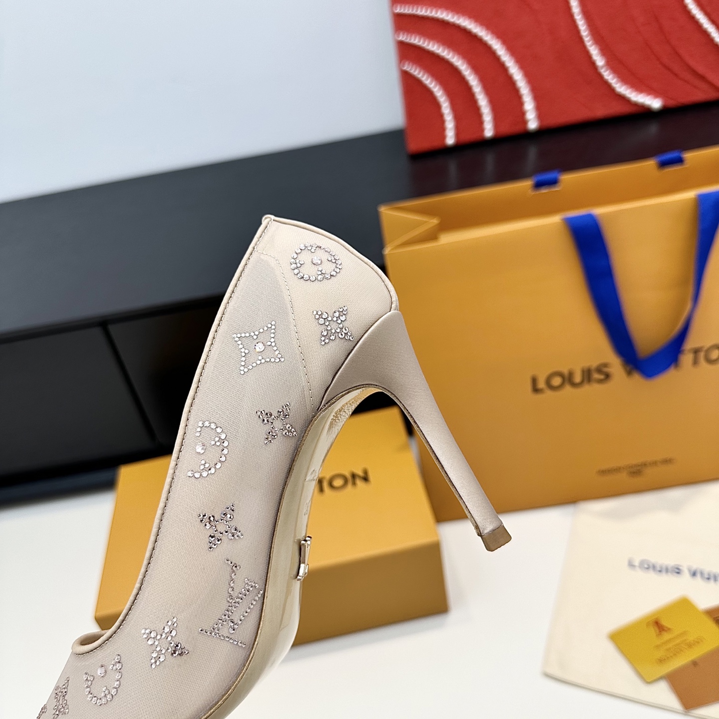 Women's high heels